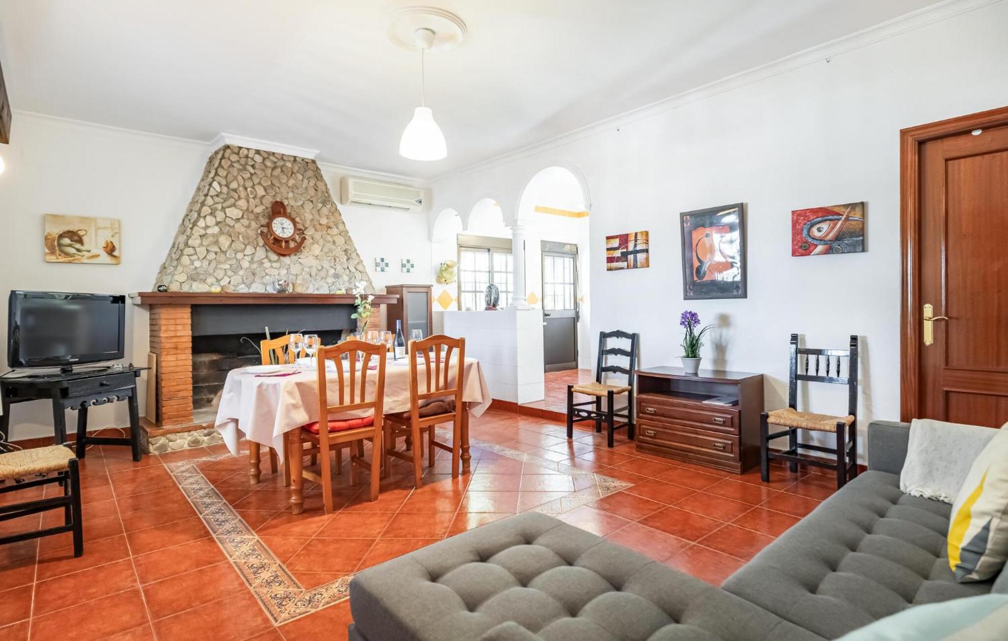 Holiday home Beautiful In With Kitchenette